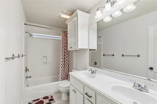 $3,300 | 1203 Beacon Court, College Station, TX 77845