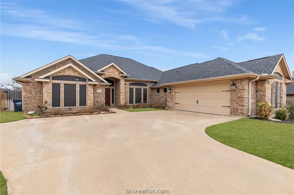 $3,300 | 1203 Beacon Court, College Station, TX 77845