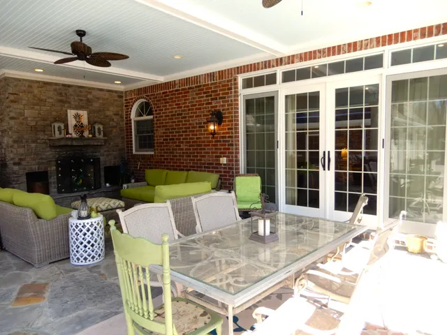 $1,399,900 | 135 Allegheny Road, Gilbertsville, KY 42044