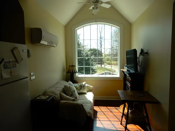 $1,399,900 | 135 Allegheny Road, Gilbertsville, KY 42044