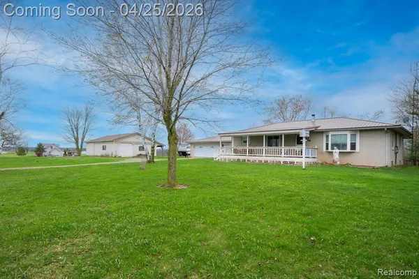 $384,999 | 2890 Graham Road, Imlay City, MI 48444