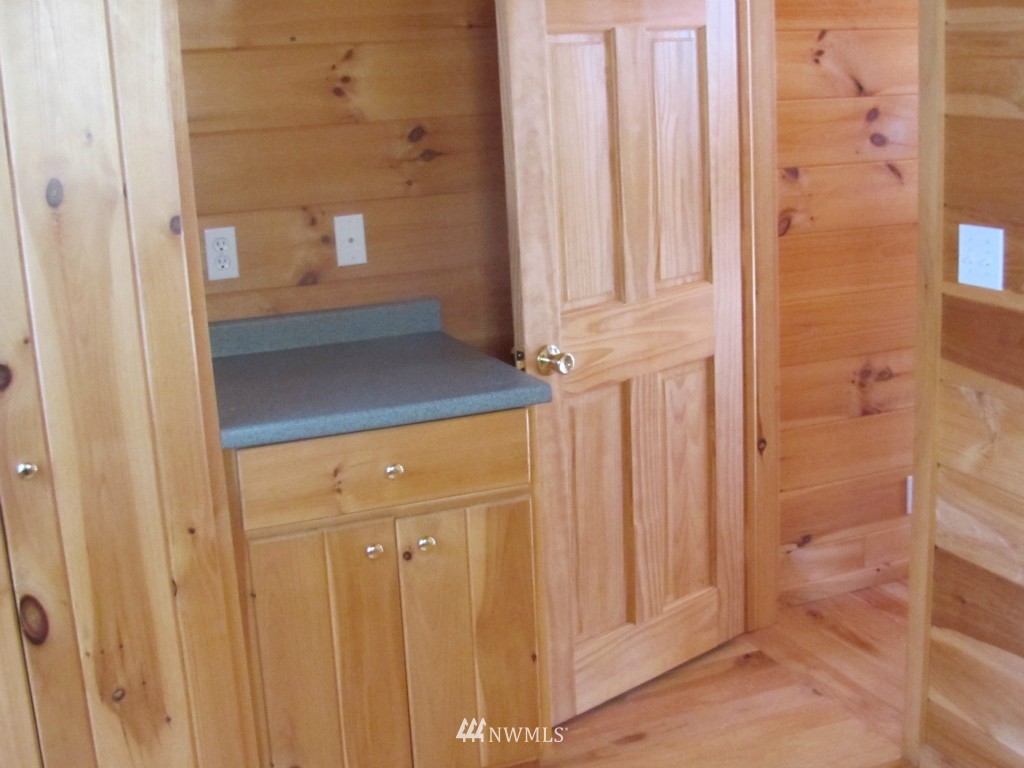 115 East Old Mill Road Port Angeles, WA 98362 - Photo 7 of 13 Gallery Image 7