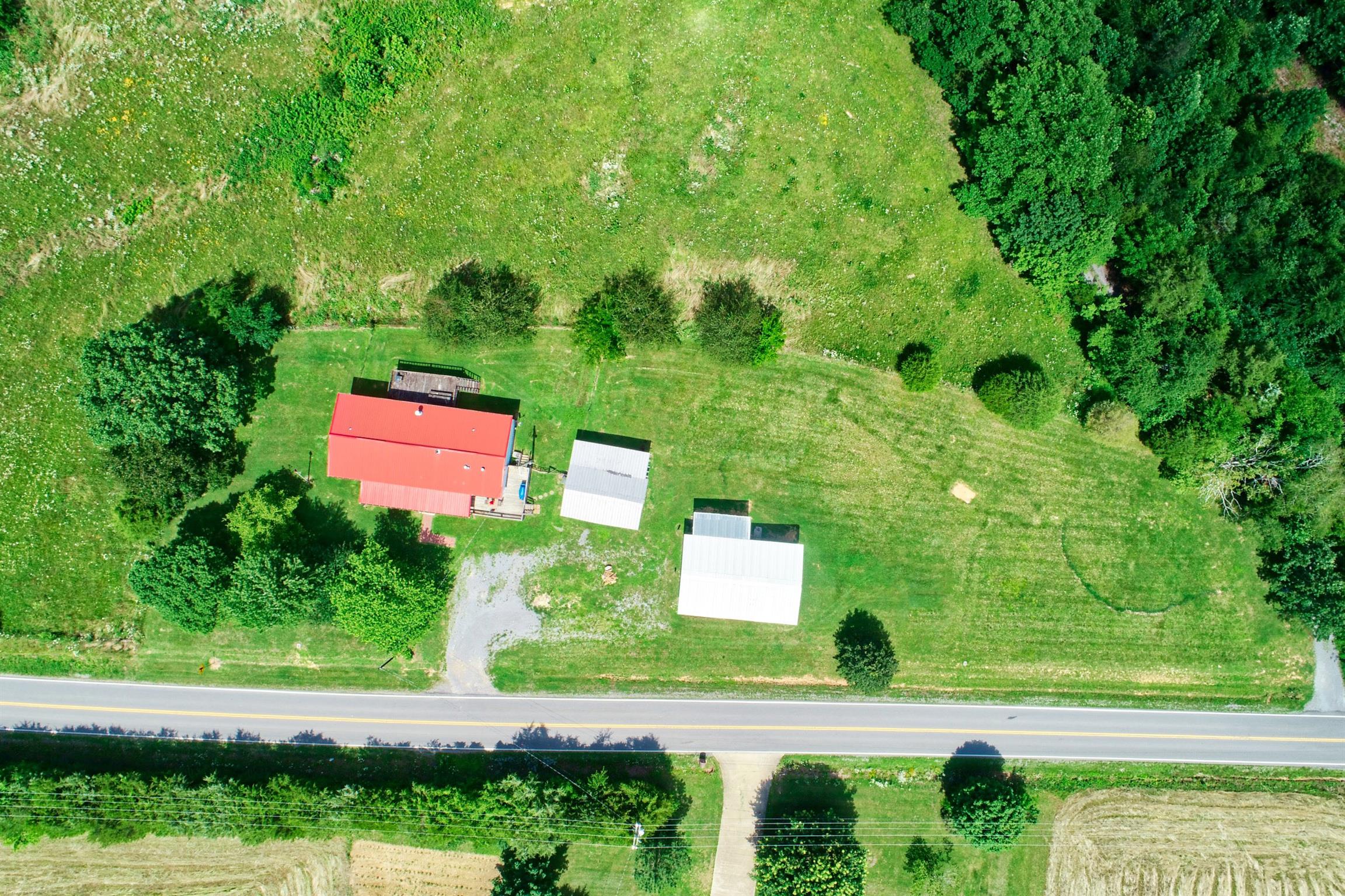 952 North Corinth Road Portland, TN 37148 - Photo 24 of 25 an aerial view of a house with a yard