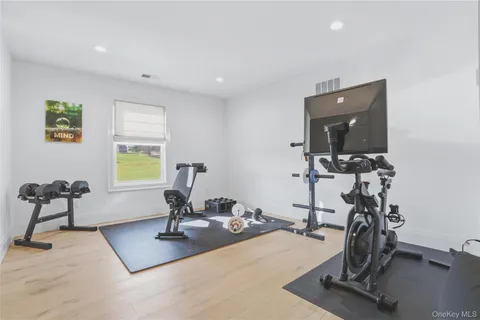 $3,000,000 | 400 Bruyn Turnpike, Wallkill, NY 12589