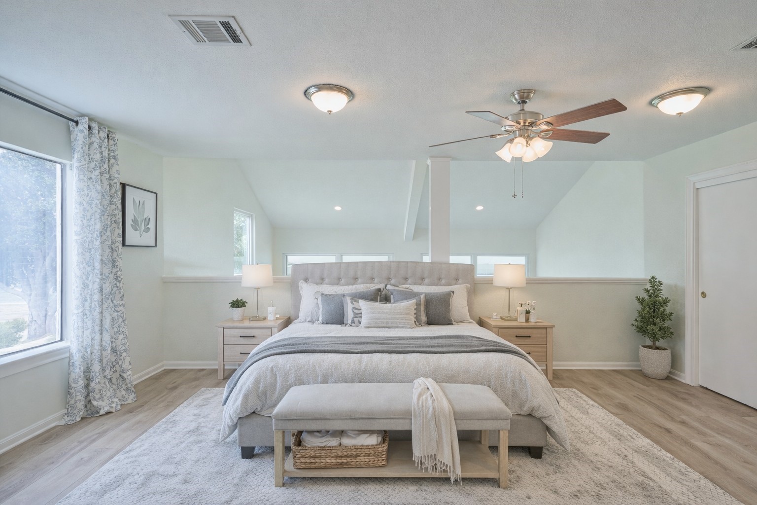 73 April Point Drive South Montgomery, TX 77356 - Photo 31 of 42 Virtually staged 3rd bedroom option! Easy to enclose to create a true 3rd bedroom.