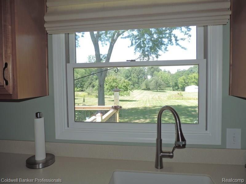 12414 Gage Road Holly, MI 48442 - Photo 24 of 42 DSCN2085.JPG