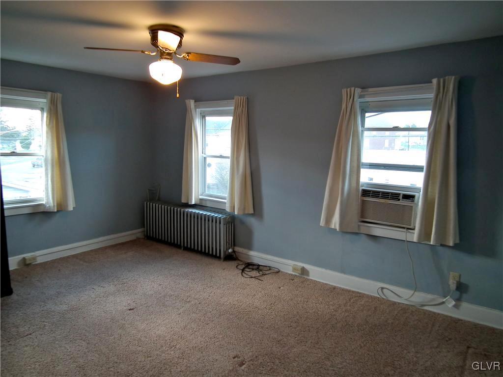 153 Spring Street Nazareth, PA 18064 - Photo 9 of 16 Gallery Image 9
