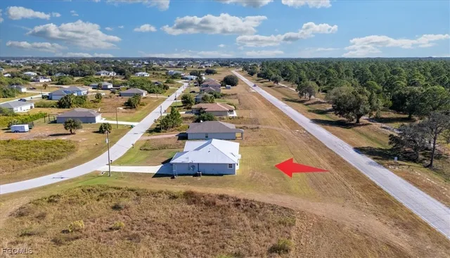 $274,900 | 7043 Brazil Circle, LaBelle, FL 33935