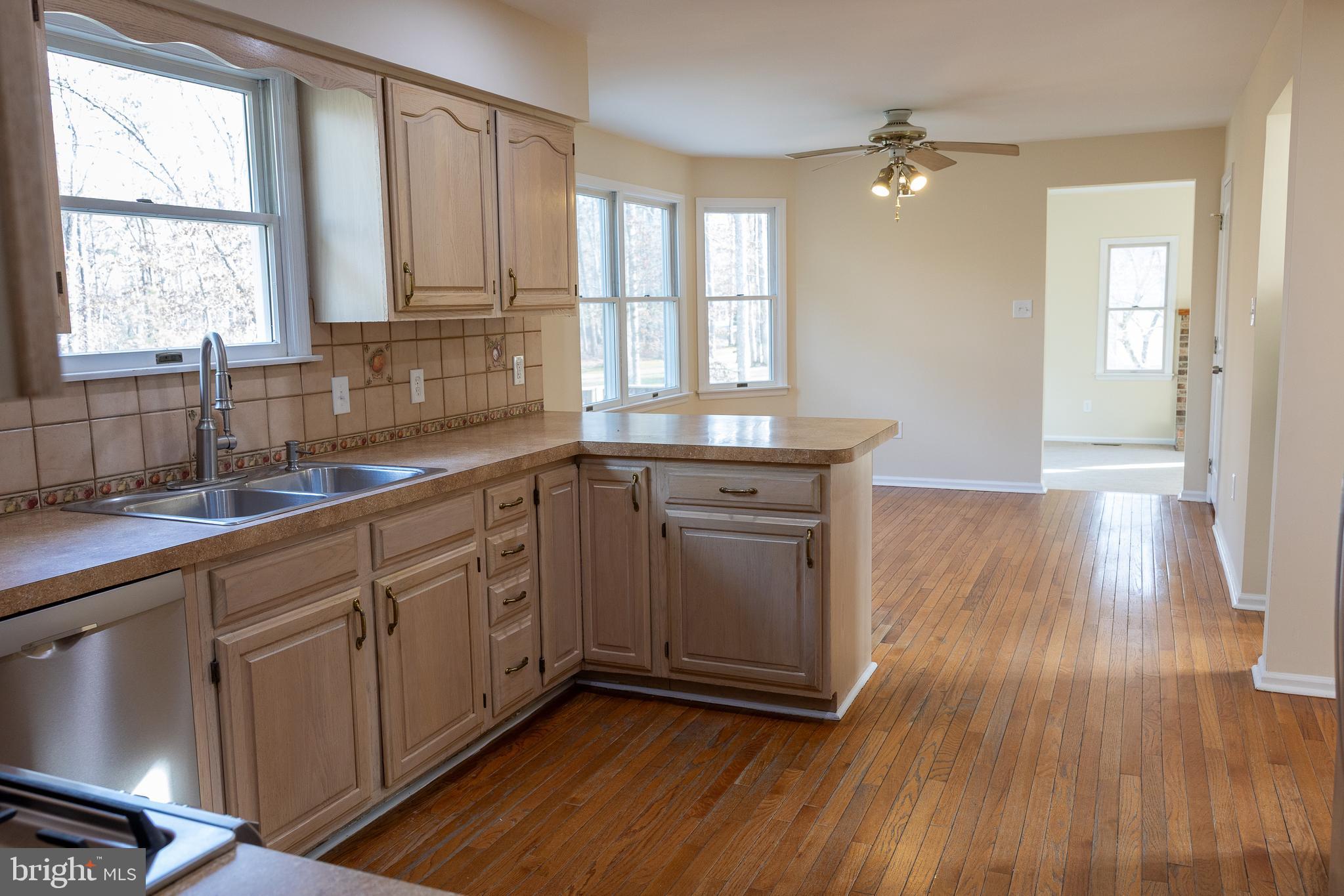 236 Maple Terrace Buena, NJ 08310 - Photo 11 of 58