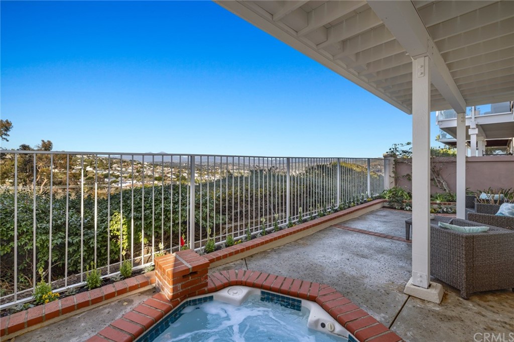 24955 Seagate Drive Dana Point, CA 92629 - Photo 31 of 39 a view of a balcony