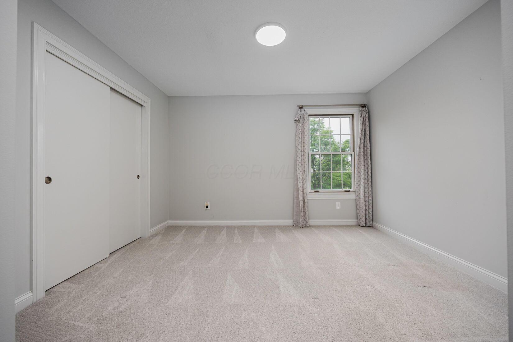 382 Beecher Road Columbus, OH 43230 - Photo 51 of 81 52-web-or-mls-Jake Bluvstein - 382 Beech