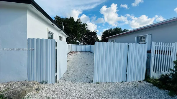$535,000 | 1100 Northwest 75th Street, Miami, FL 33150