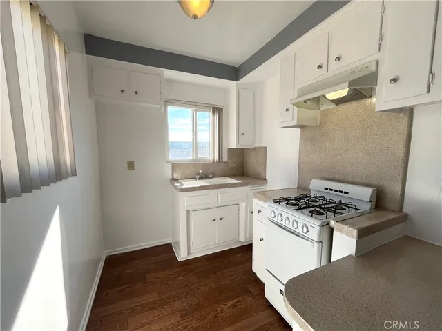 $1,650 | 4750 West Broadway, Unit N, Hawthorne, CA 90250