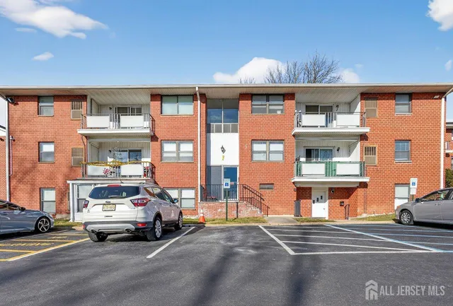 $219,900 | 1300 Rock Avenue, Unit F3, Plainfield, NJ 07060