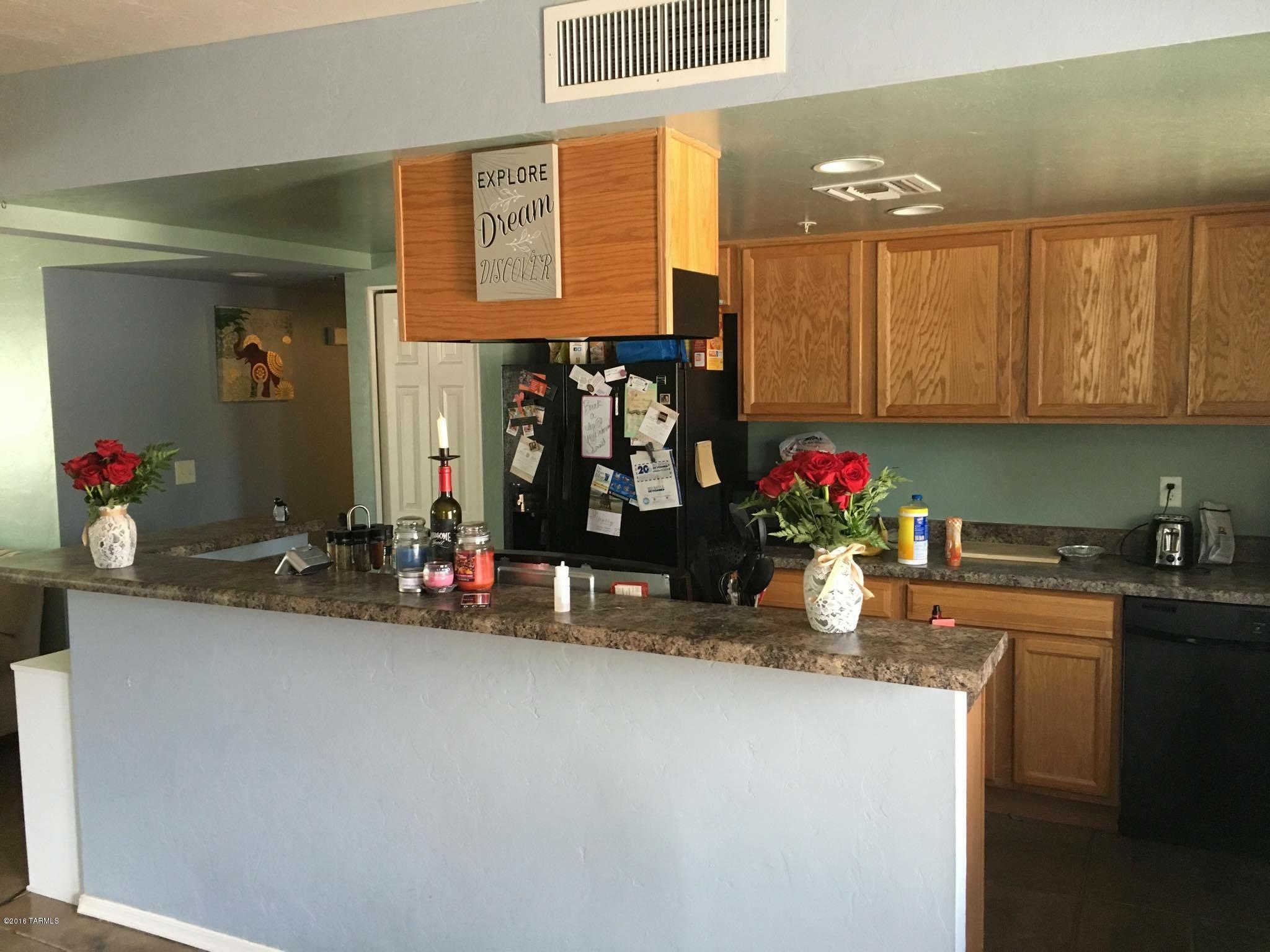 3329 East Presidio Road Tucson, AZ 85716 - Photo 6 of 13 Gallery Image 6