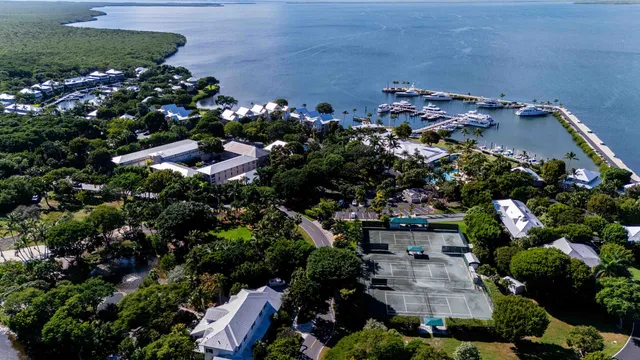 $5,750,000 | 22 South Island Drive, Key Largo, FL 33037