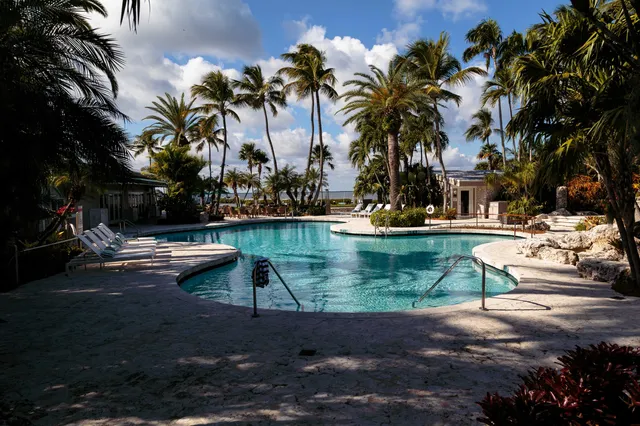 $5,750,000 | 22 South Island Drive, Key Largo, FL 33037