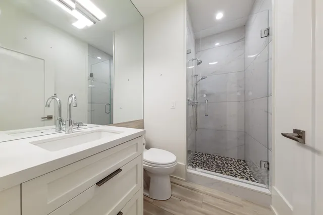 $5,750,000 | 22 South Island Drive, Key Largo, FL 33037