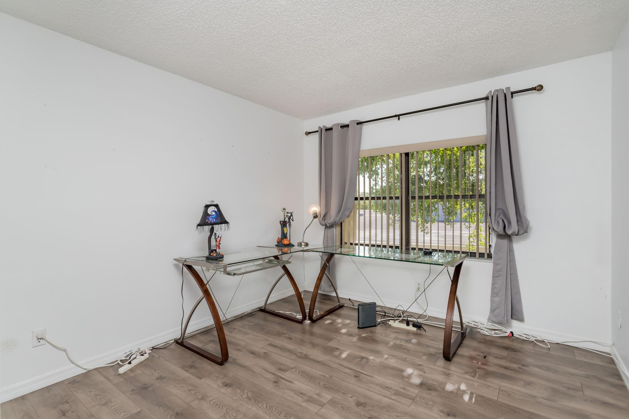 301 North Pine Island Road, Unit 217 Plantation, FL 33324 - Photo 16 of 25 3rd Bedroom