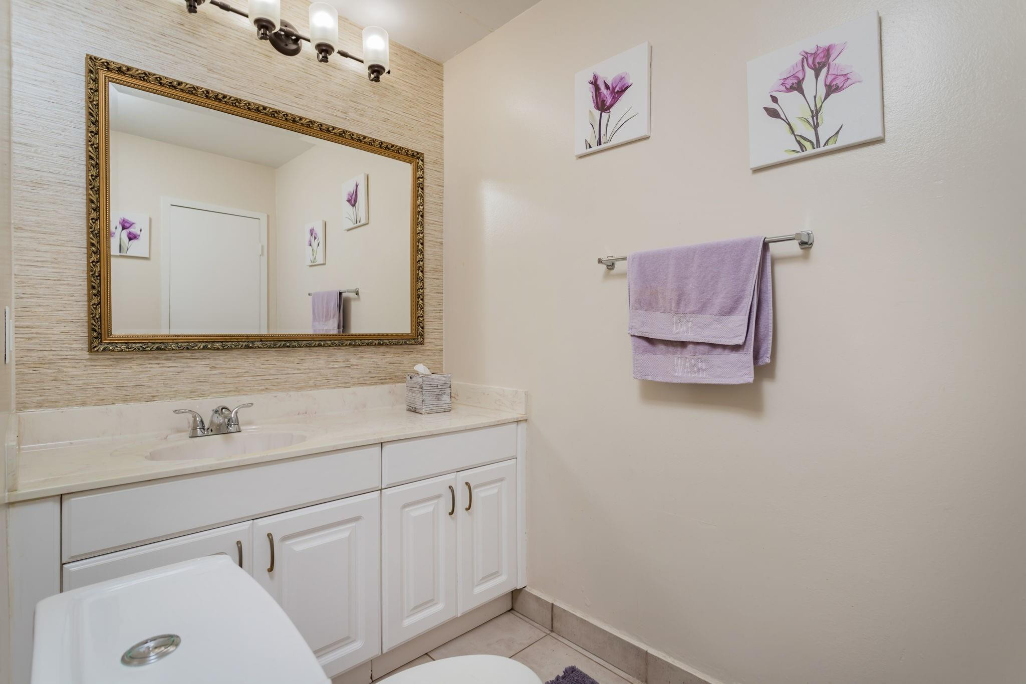 301 North Pine Island Road, Unit 217 Plantation, FL 33324 - Photo 10 of 25 Half Bath