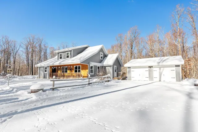 $675,000 | 3009 North Shore Drive, Crandon, WI 54520