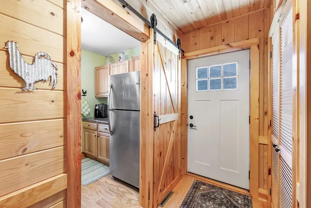 $675,000 | 3009 North Shore Drive, Crandon, WI 54520