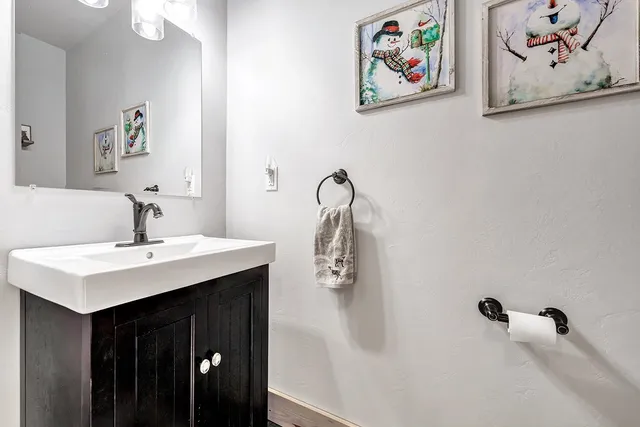 $675,000 | 3009 North Shore Drive, Crandon, WI 54520