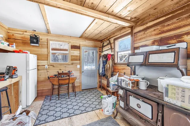 $675,000 | 3009 North Shore Drive, Crandon, WI 54520