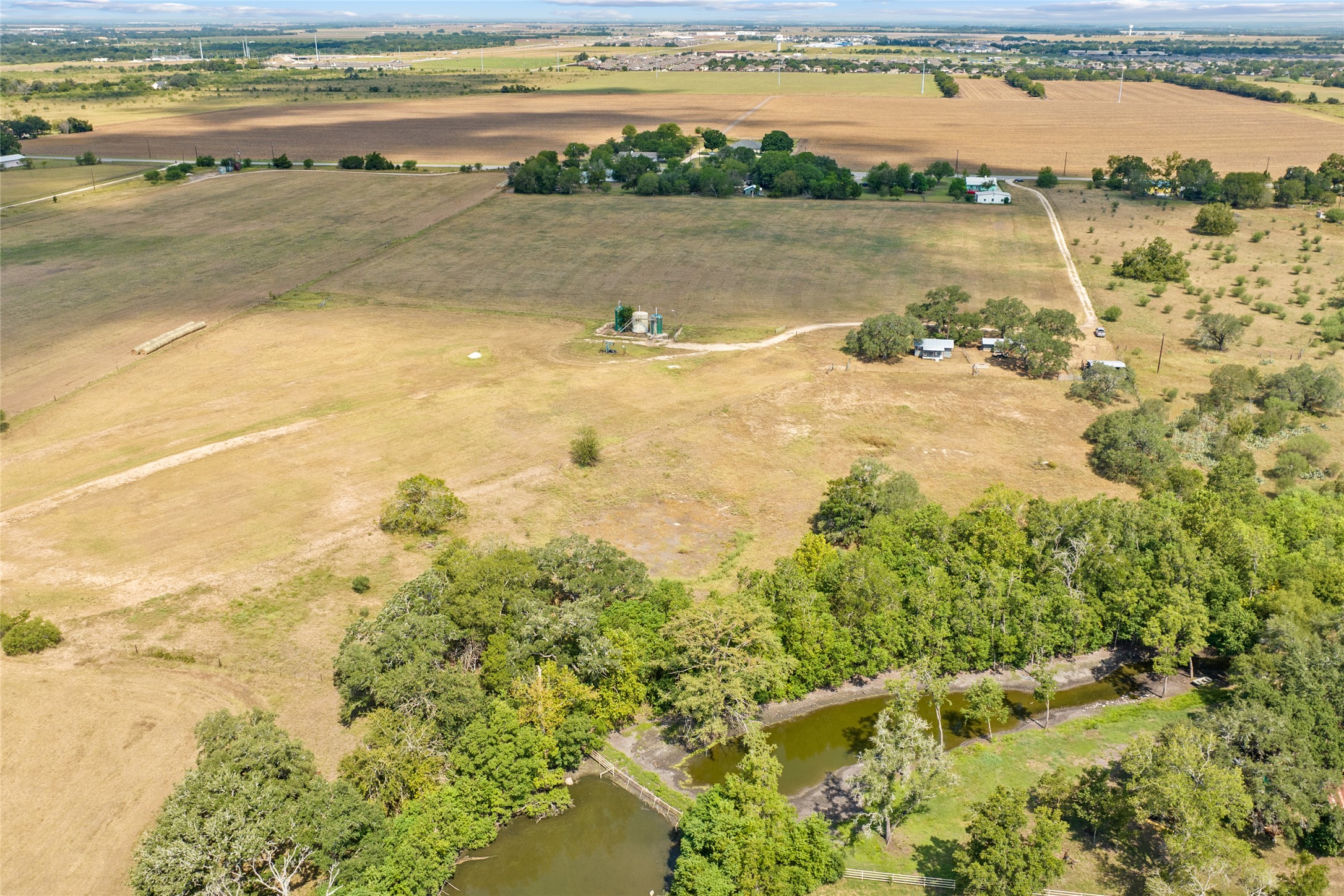 1408 State Park Road Lockhart, TX 78644 - Photo 30 of 38 a view of an ocean