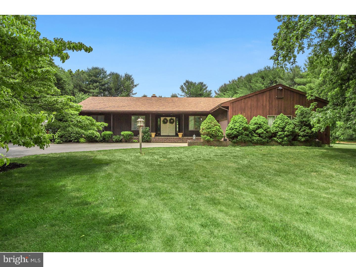 445 Chairville Road Southampton, NJ 08088 - Photo 2 of 9