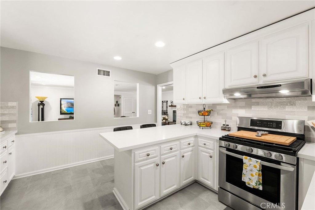 19946 East Rambling Road Covina, CA 91724 - Photo 13 of 52