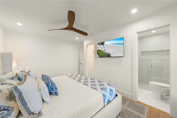 $3,495,000 | 25 Beach Homes, Captiva, FL 33924