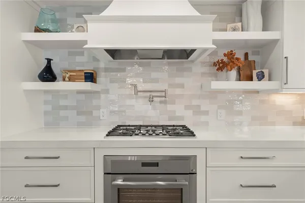 $3,495,000 | 25 Beach Homes, Captiva, FL 33924