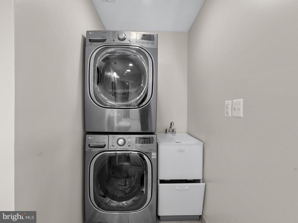11603 Vale Road Oakton, VA 22124 - Photo 25 of 63 come in from pool, change and dry clothes