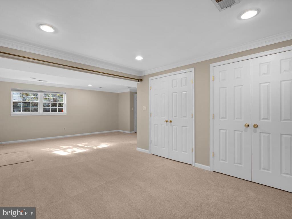 11603 Vale Road Oakton, VA 22124 - Photo 45 of 63 Gallery Image 45