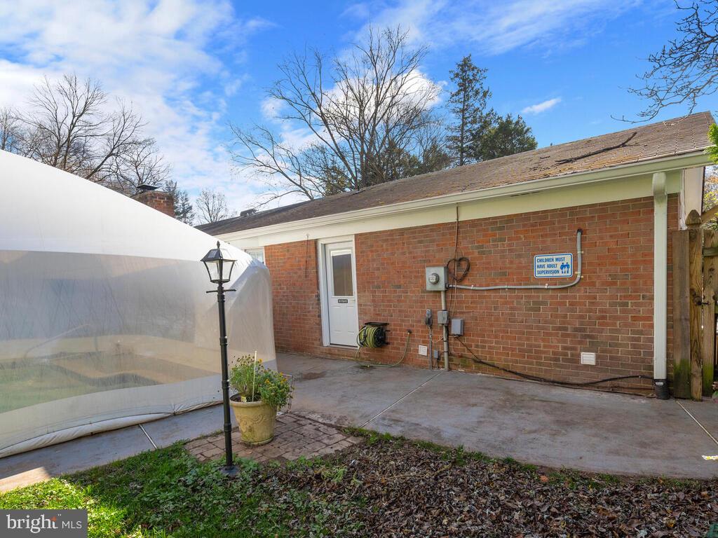 11603 Vale Road Oakton, VA 22124 - Photo 48 of 63 Gallery Image 48