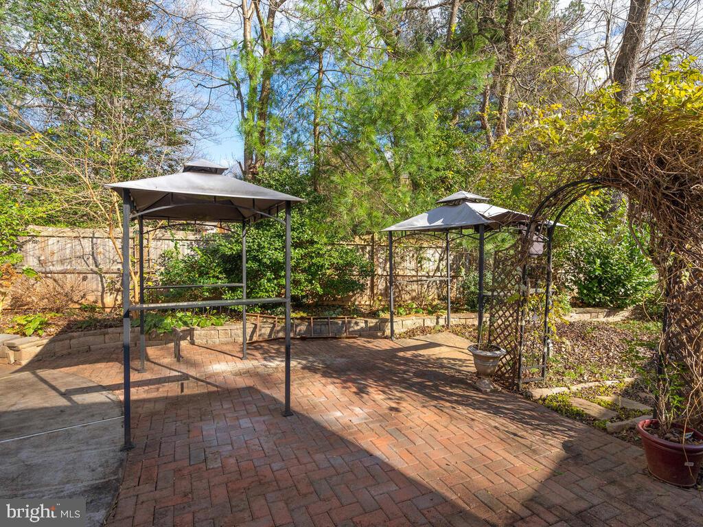 11603 Vale Road Oakton, VA 22124 - Photo 52 of 63 Gallery Image 52