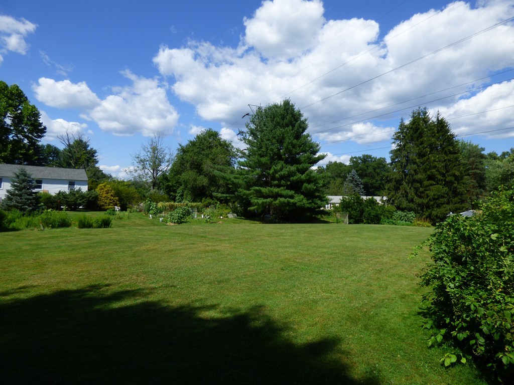 8 Coach Lane Amherst, MA 01002 - Photo 29 of 30 Gallery Image 29