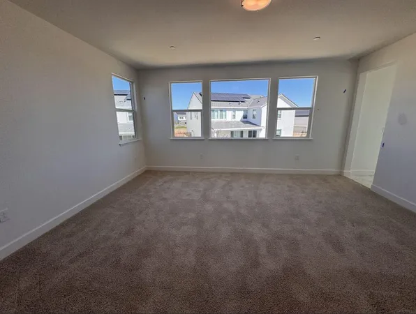 $947,990 | 517 Flannel Court, Roseville, CA 95747