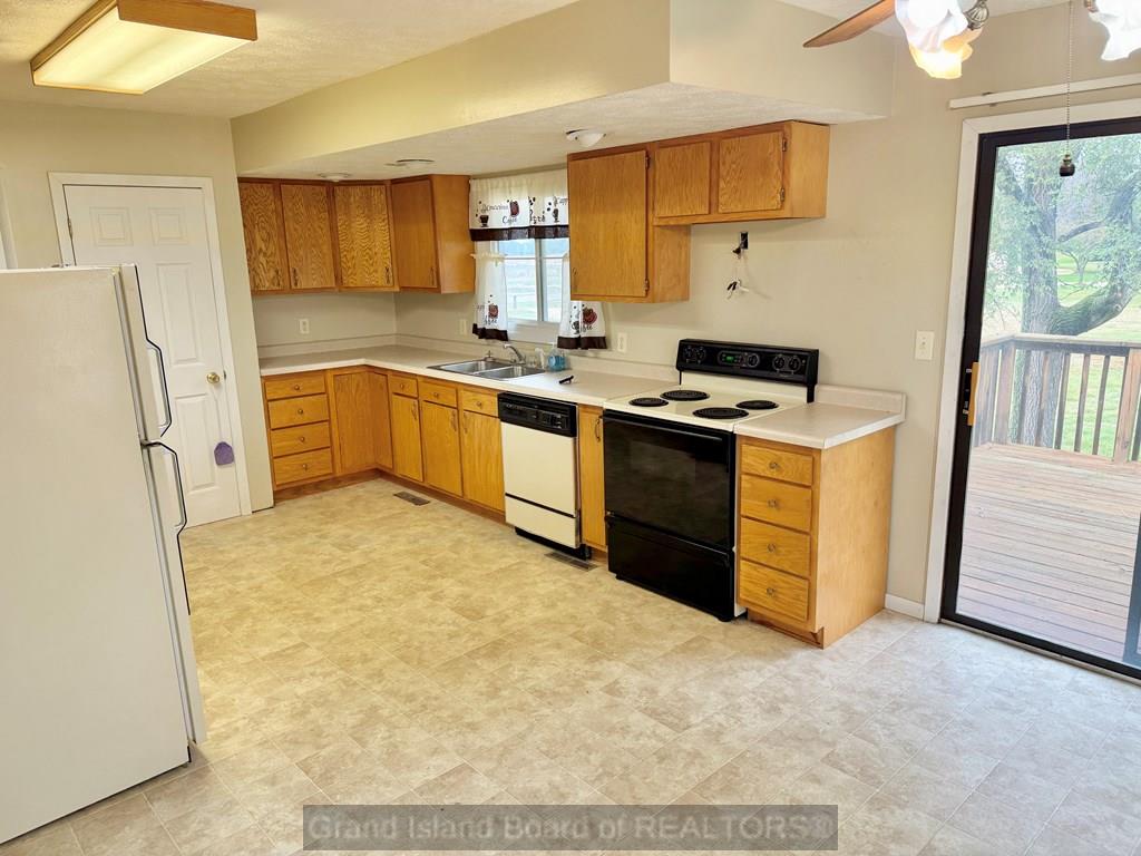2915 South North Road Grand Island, NE 68803 - Photo 7 of 23 Gallery Image 7