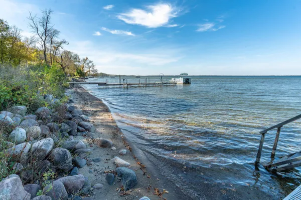 $999,900 | 22127 Statesboro Drive, Clitherall, MN 56524