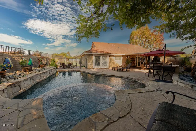 $1,100,000 | 251 Asta Court, Thousand Oaks, CA 91320