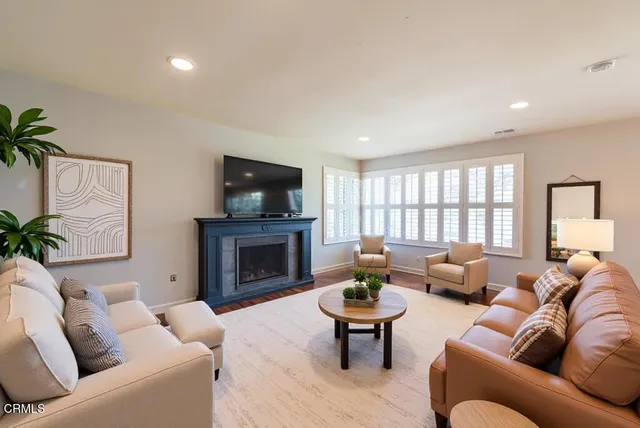 $1,100,000 | 251 Asta Court, Thousand Oaks, CA 91320