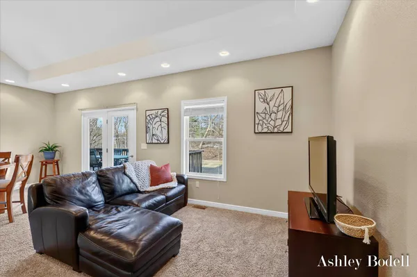 $299,900 | 18685 Heather Ridge Road, Unit 18, Battle Creek, MI 49017