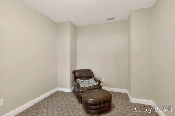 $299,900 | 18685 Heather Ridge Road, Unit 18, Battle Creek, MI 49017