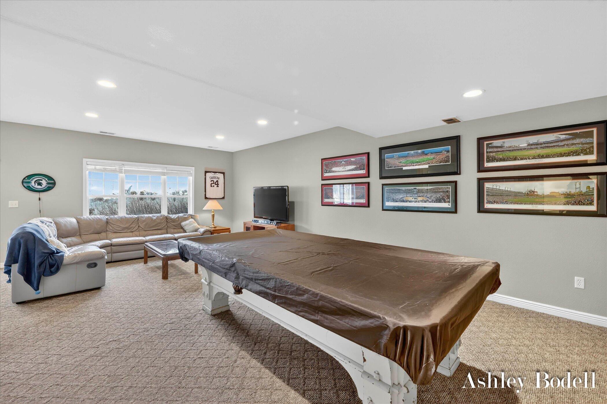 18685 Heather Ridge Road, Unit 18 Battle Creek, MI 49017 - Photo 27 of 44 28-28-18685-Panther-Rdg-Dr-unit-#18-Batt