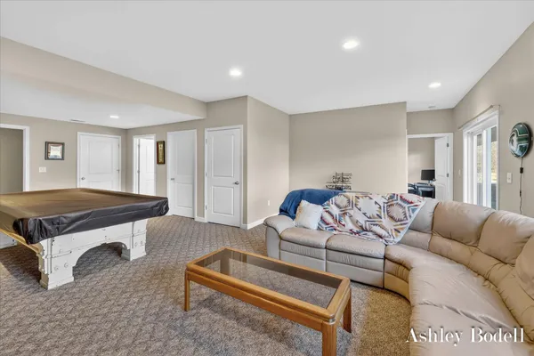 $299,900 | 18685 Heather Ridge Road, Unit 18, Battle Creek, MI 49017