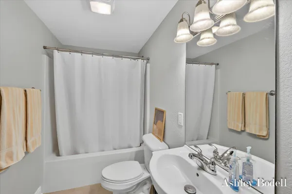 $299,900 | 18685 Heather Ridge Road, Unit 18, Battle Creek, MI 49017