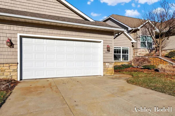 $299,900 | 18685 Heather Ridge Road, Unit 18, Battle Creek, MI 49017