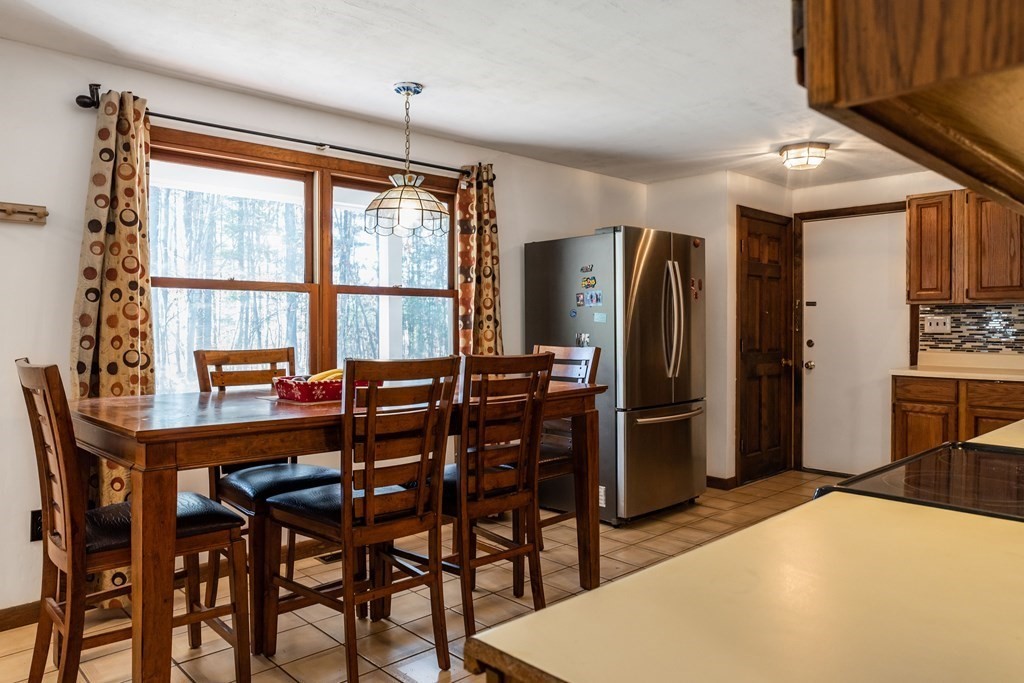 157 Great Road Shirley, MA 01464 - Photo 11 of 29